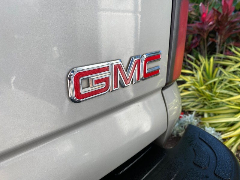 2004 GMC Yukon XL SLE 1 OWNER LEATHER SUNROOF in , 