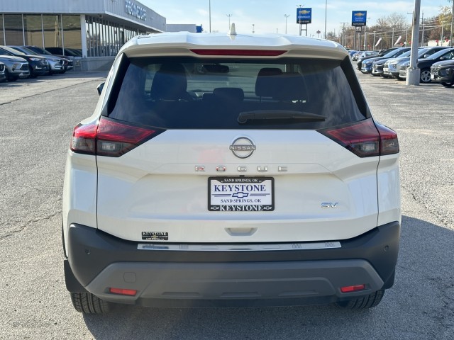 2023 Nissan Rogue SV 4