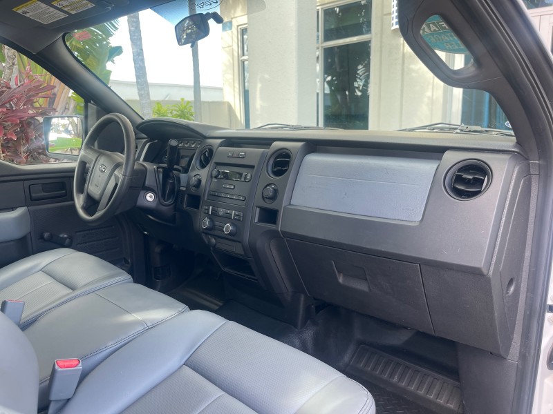 2014 Ford F-150 XL LOW MILES 28,806 4WD in , 