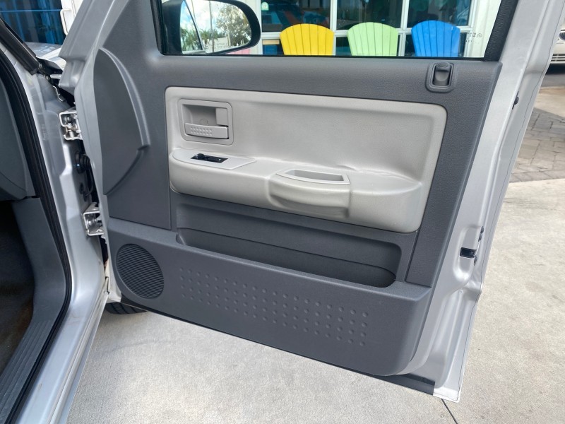 2006 Dodge Dakota SLT CLUB CAB LOW MILES 55,990 in , 