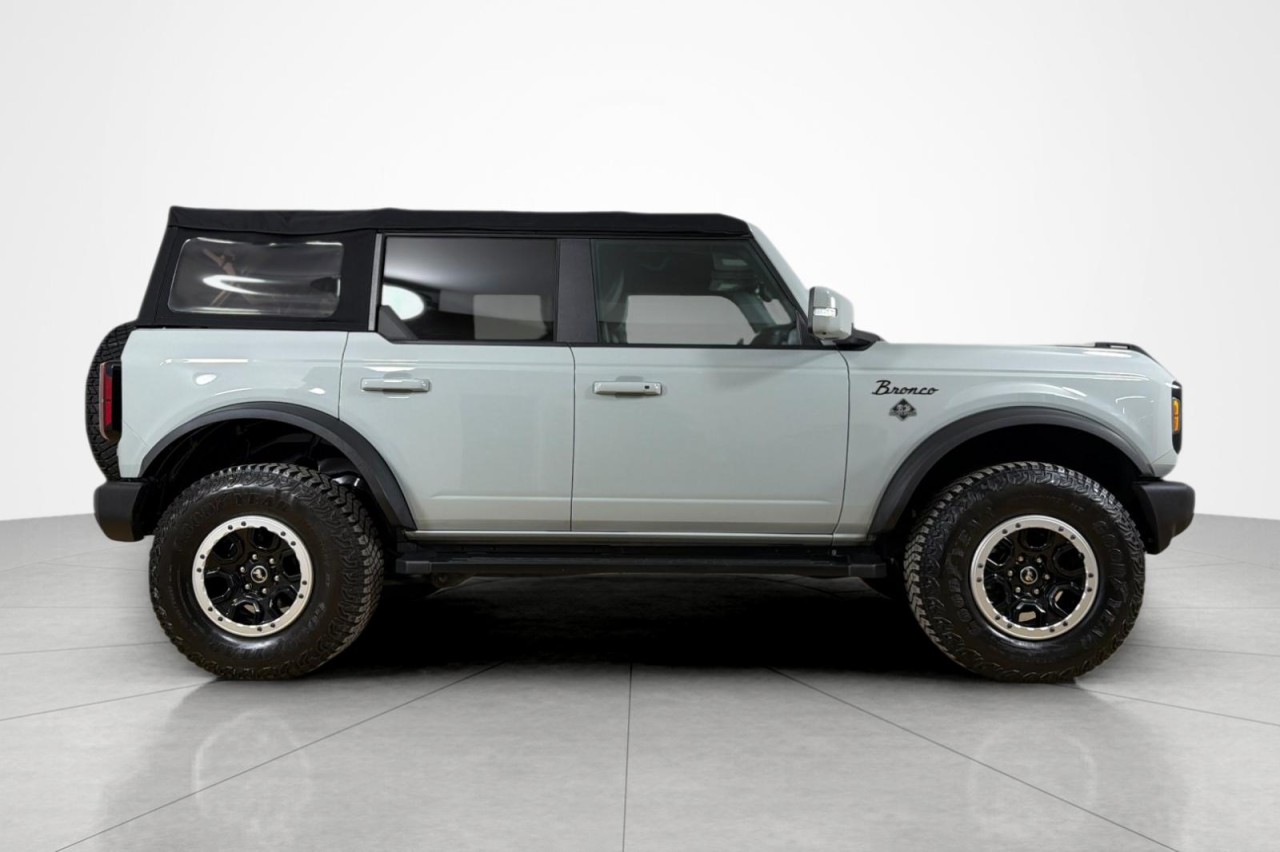 Used 2022 CACTUS GREY Ford Outer Banks image 6
