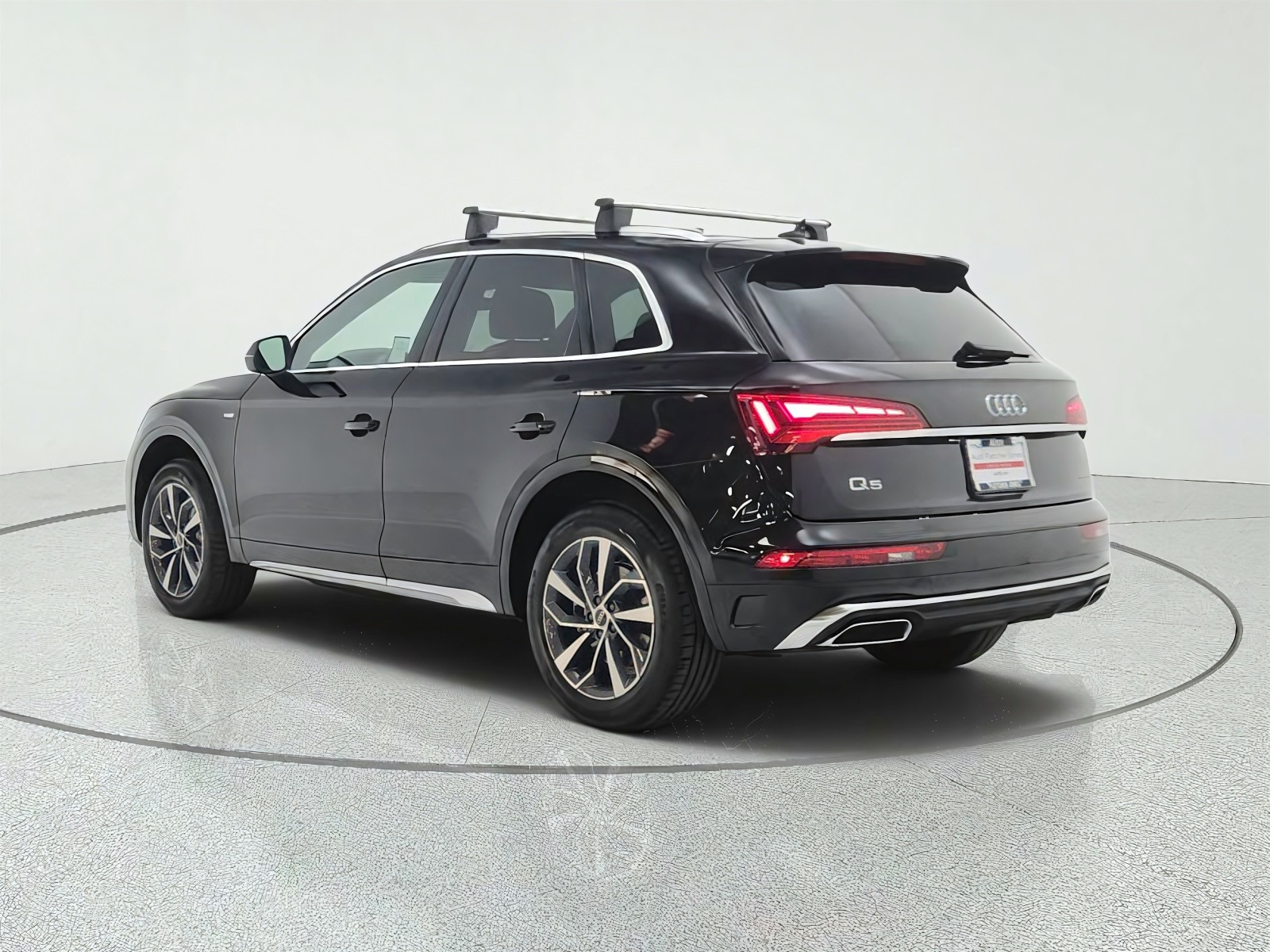 Used 2023 Mythos Black Metallic Audi S line Premium image 7