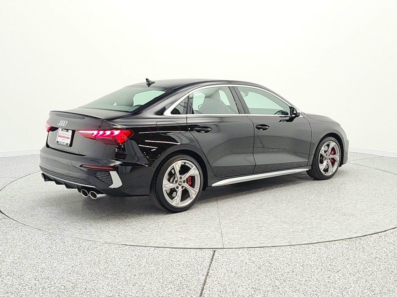 Used 2023 Mythos Black Metallic Audi Premium Plus 2.0 TFSI quattro image 5