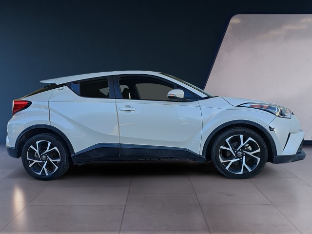 2018 Toyota C-HR XLE Premium 6