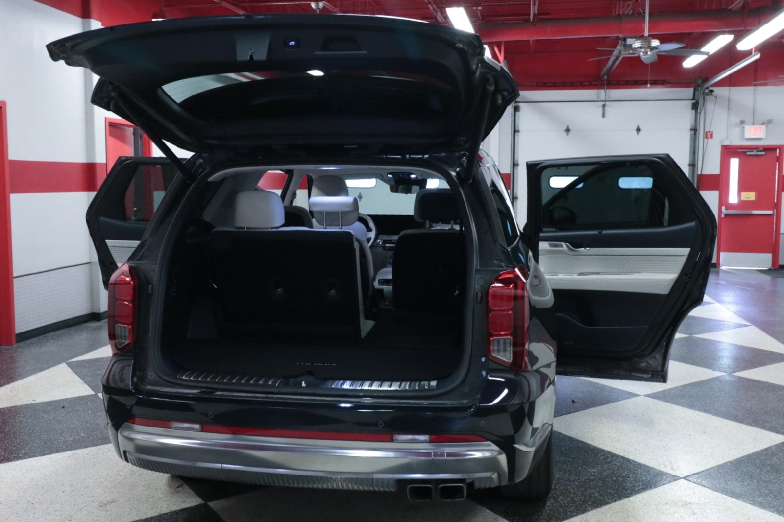 Used Car 2025 Hyundai Palisade  Calligraphy For Sale Under $50,000 In Austin, Texas