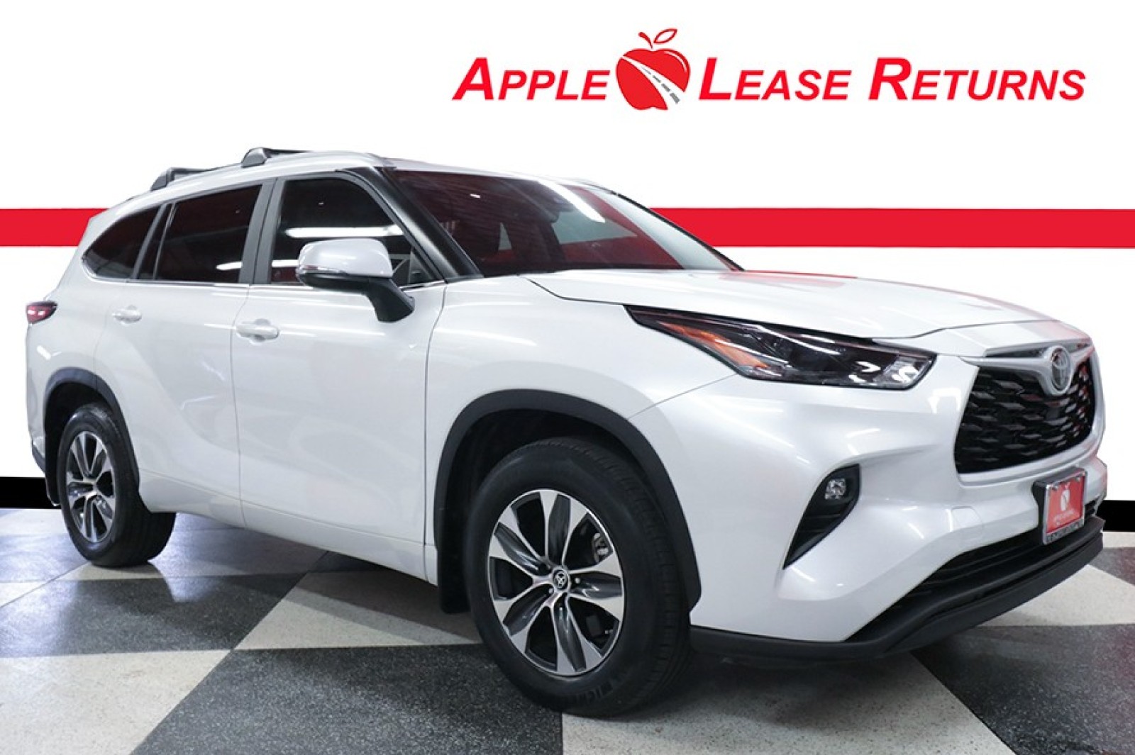 Used Car 2023 Toyota Highlander  Xle For Sale Under $40,000 In Austin, Texas