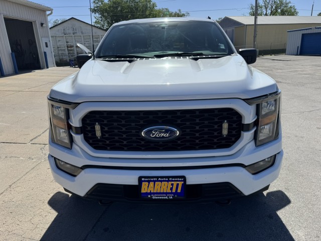View vehicle photo 3