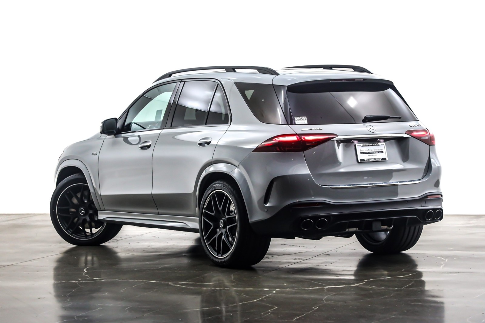 New 2026 MANUFAKTUR Alpine Grey Mercedes-Benz AMG® GLE 53 image 12
