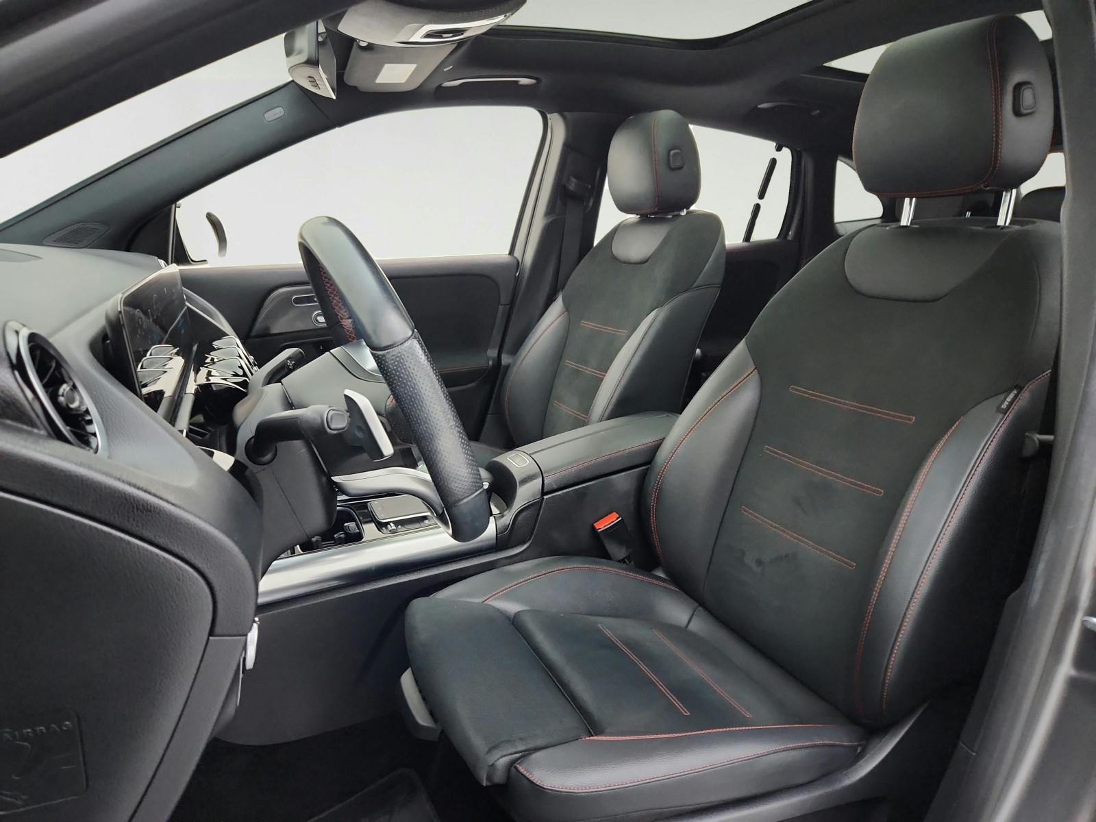 Certified Used 2023 Mountain Grey Metallic Mercedes-Benz GLA 250 image 17