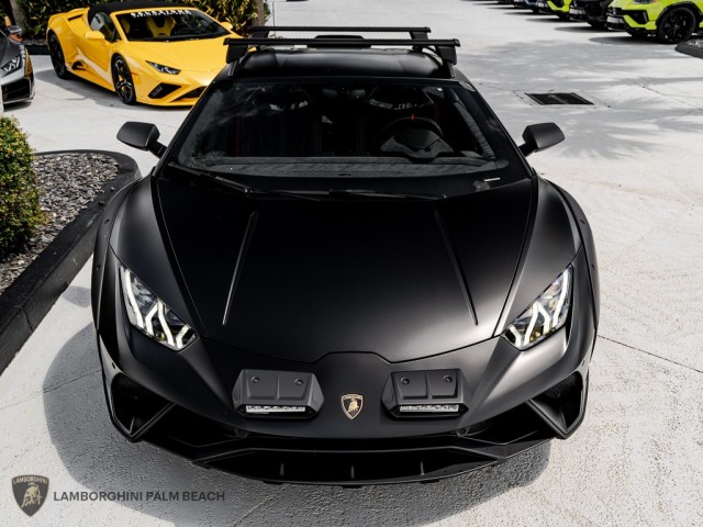 2023 Lamborghini Huracan Sterrato  in , 