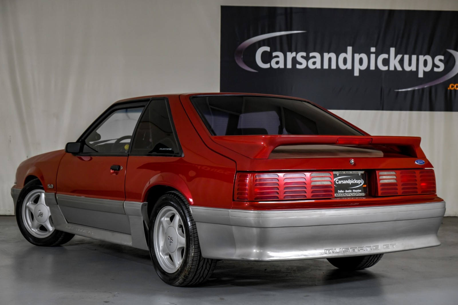 1992 Ford Mustang GT 10