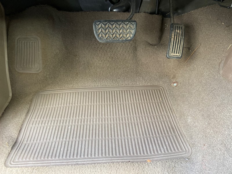 2002 Toyota Tacoma 1 OWNER AUTO AC 4 CYL in , 