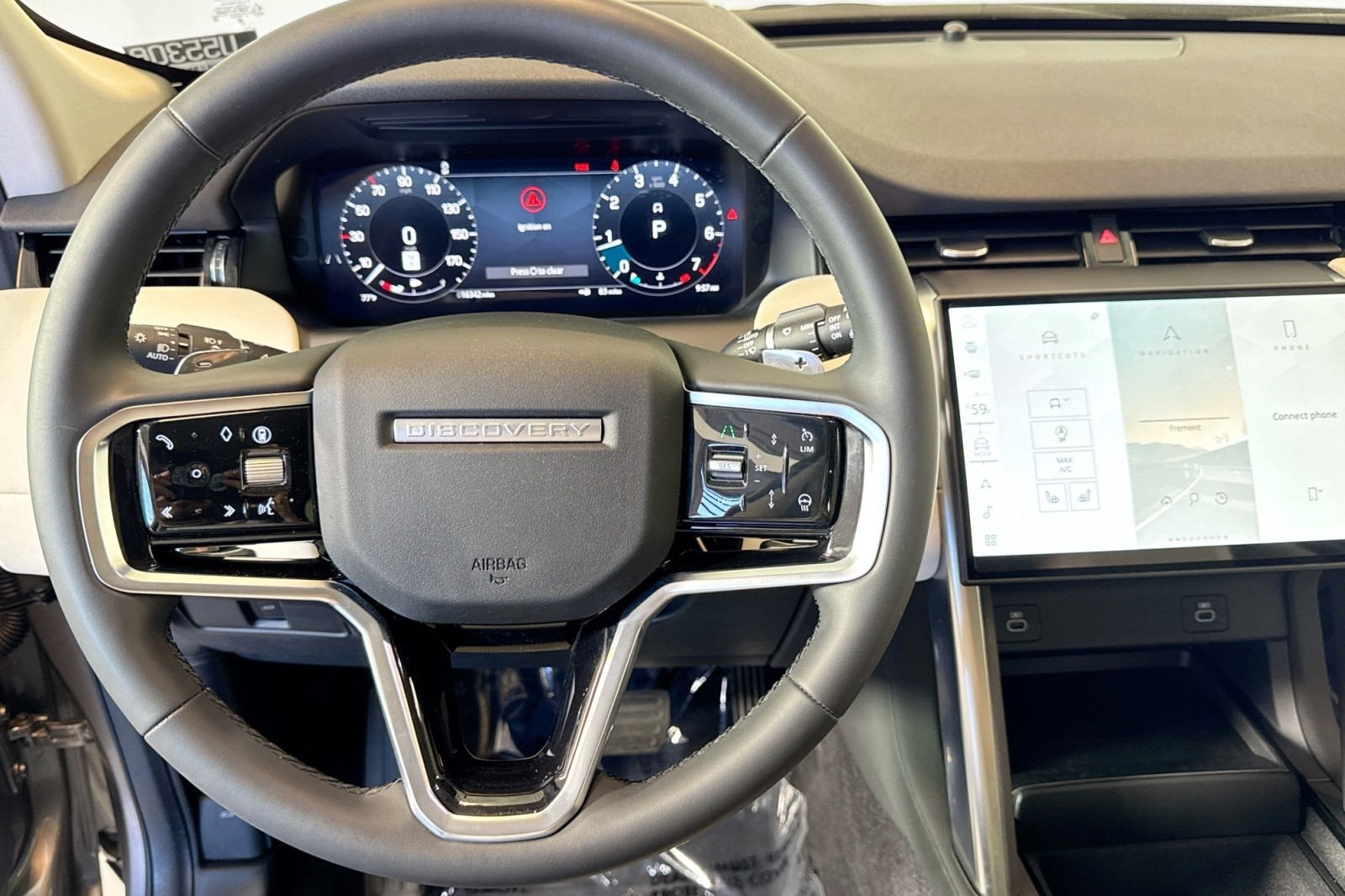 Used 2024 Silicon Silver Premium Metallic Land Rover Core S image 11