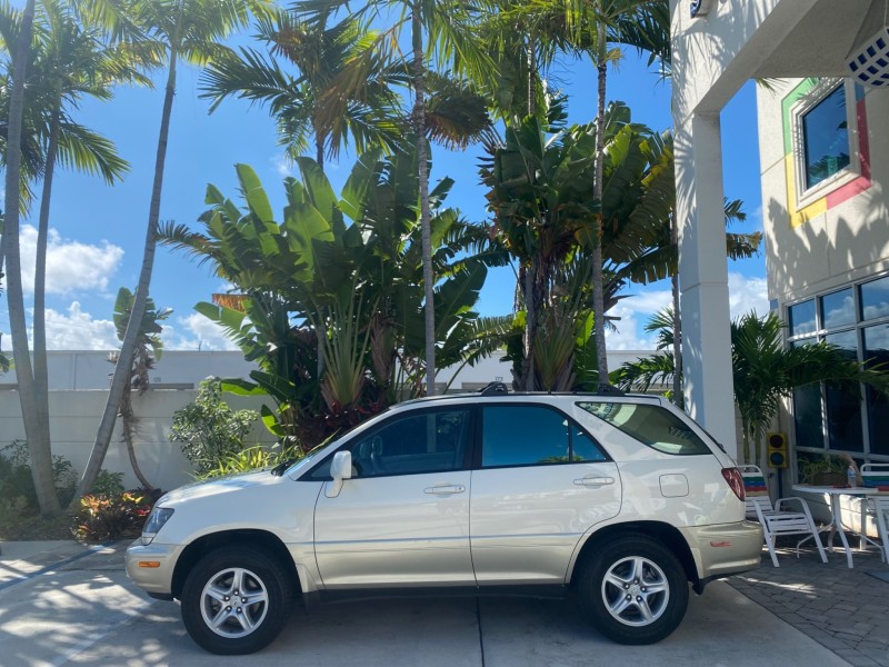 1999 Lexus RX 300 Luxury SUV LOW MILES 62,417 1 OWNER in , 