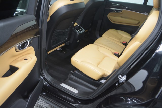 Used 2016 Volvo XC90 T6 Momentum SUV for sale in Geneva NY