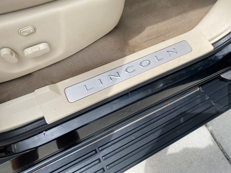 2004 Lincoln Navigator LOW MILES 67,511 SUNROOF in ,
