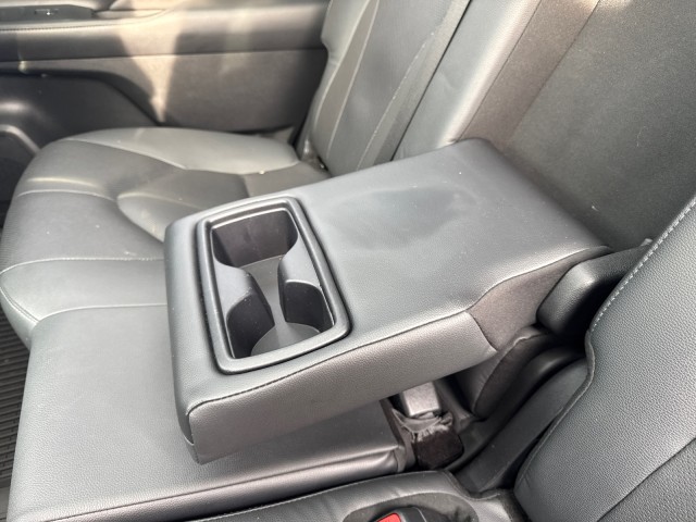 ToyotaGrand Highlander36