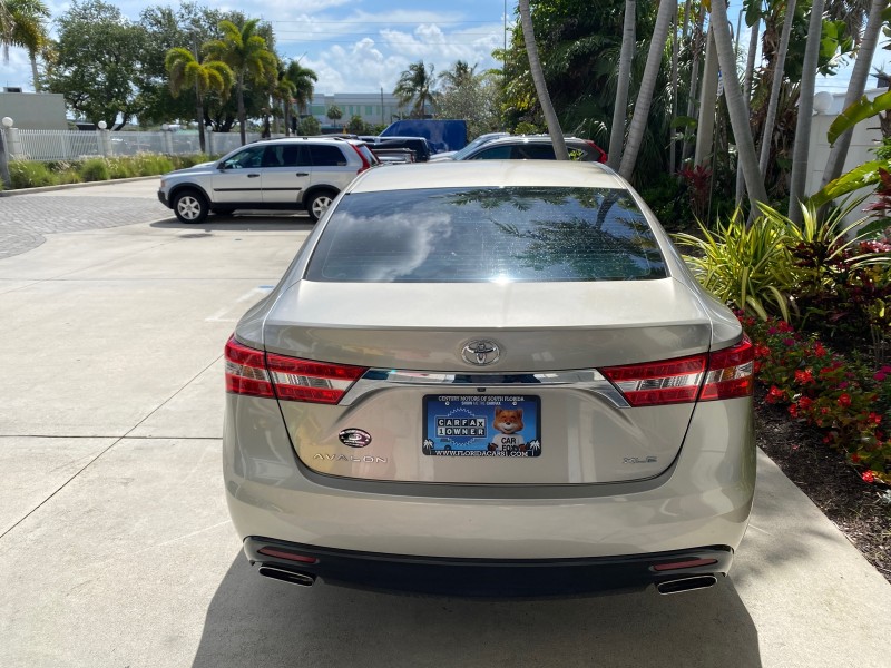 2013 Toyota Avalon XLE Premium LOW MILES 56,196 in , 