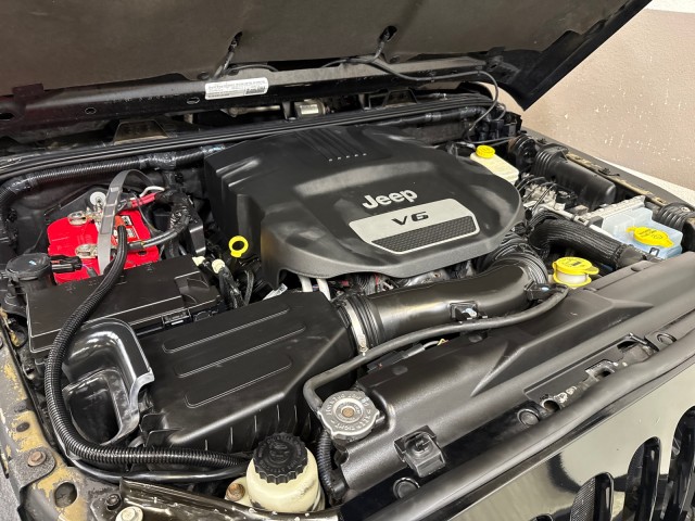 2015 Jeep Wrangler Unlimited Rubicon Hard Rock 4WD V6 Custom in ,