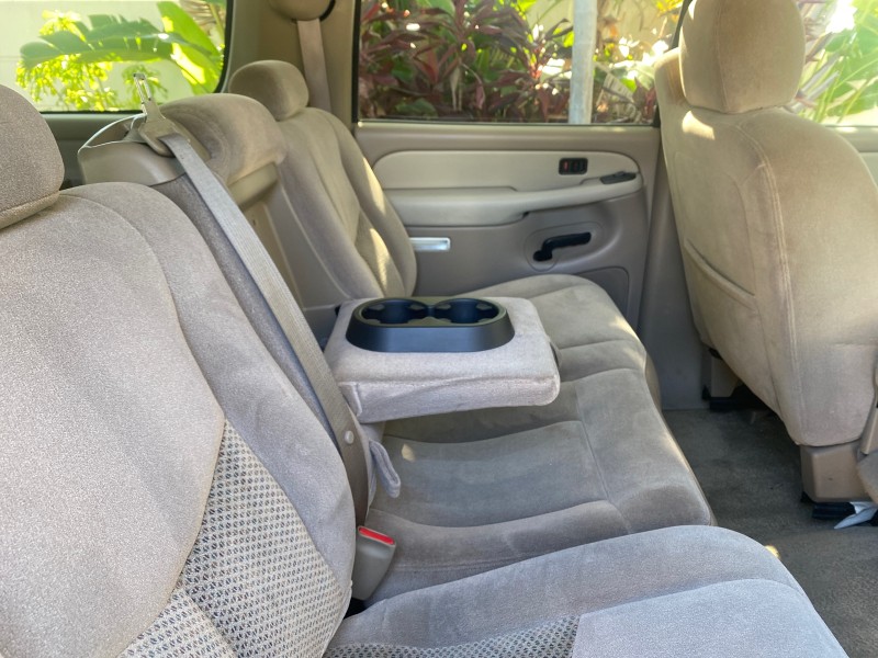 2003 Chevrolet Suburban LT 1 OWNER NO ACCIDENTS in ,