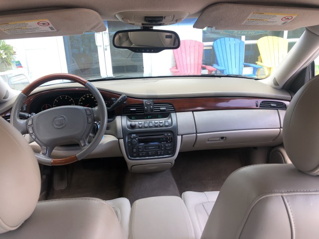 2005 Cadillac DeVille DHS Heated and Cooled Leather Seats Sunroof Backup Sensors in pompano beach, Florida