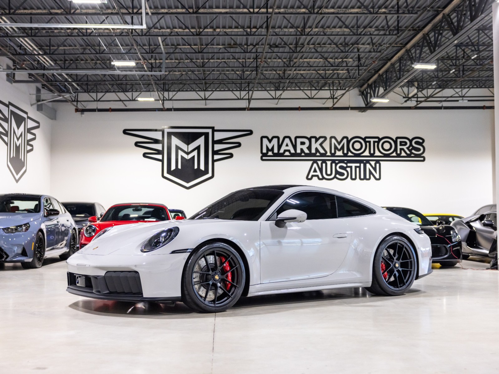 2025 Porsche 911 Carrera 4 GTS Coupe's photo