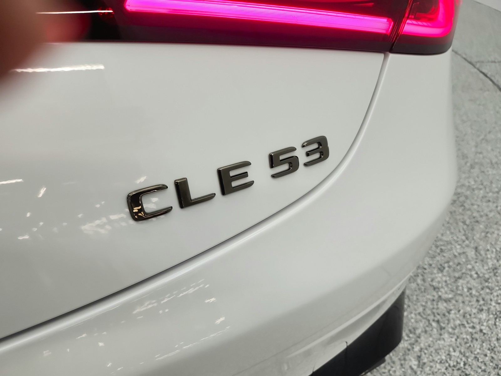 New 2026 MANUFAKTUR Moonlight White Metallic Mercedes-Benz AMG® CLE 53 4MATIC+ Cabriolet image 21