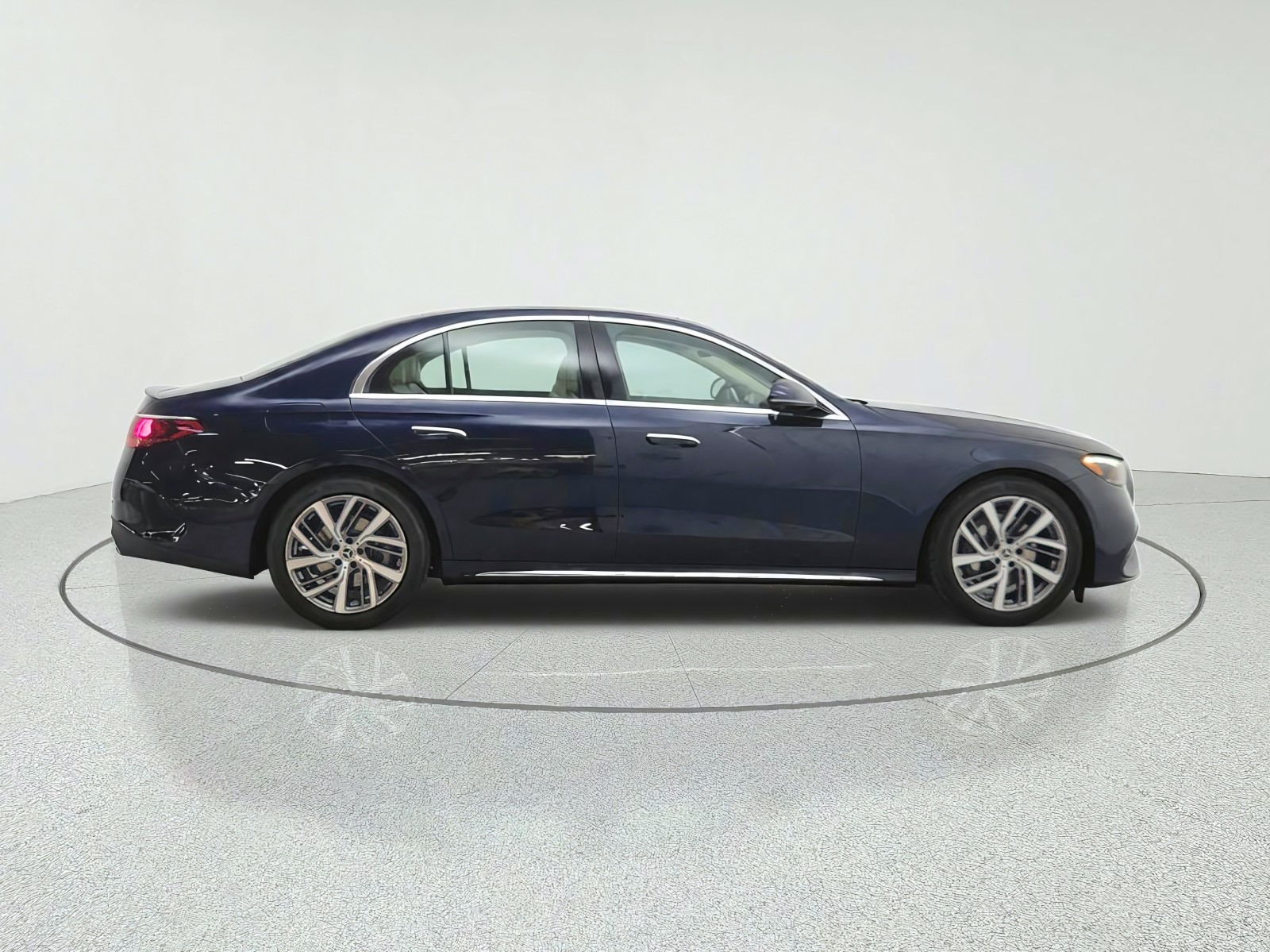 New 2027 Nautical Blue Metallic Mercedes-Benz E 350 RWD Sedan image 4