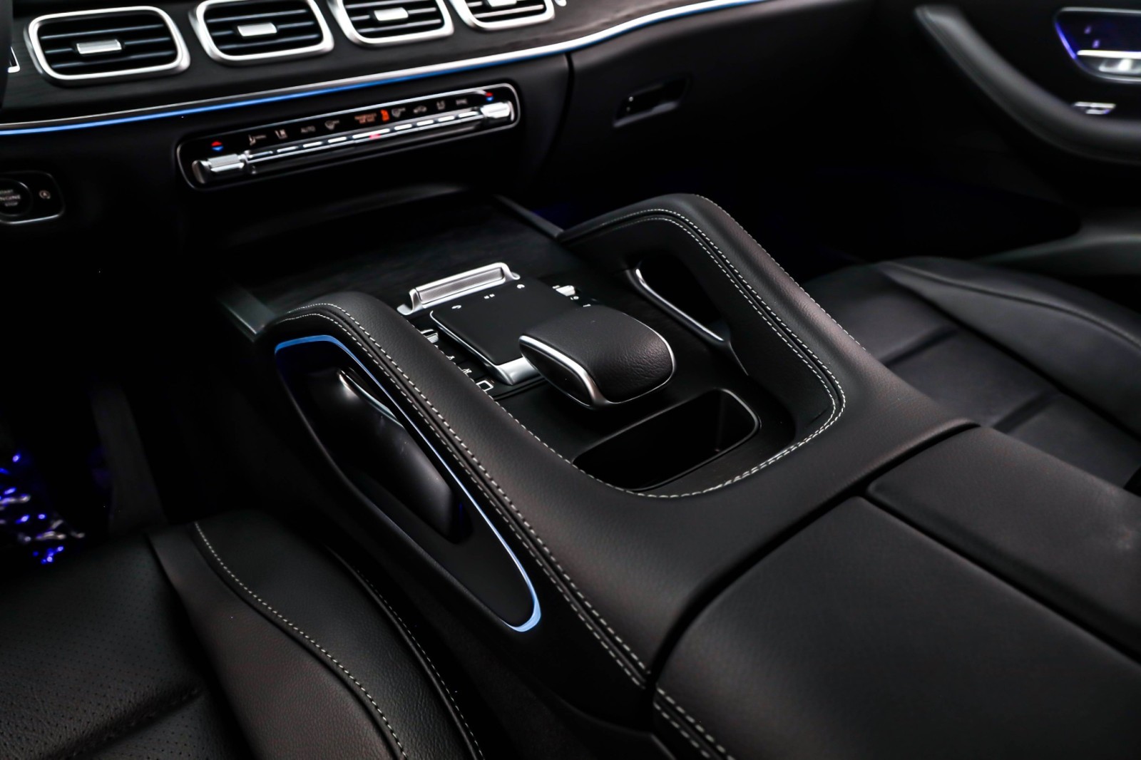 New 2026 Polar White Mercedes-Benz GLE 450 image 6