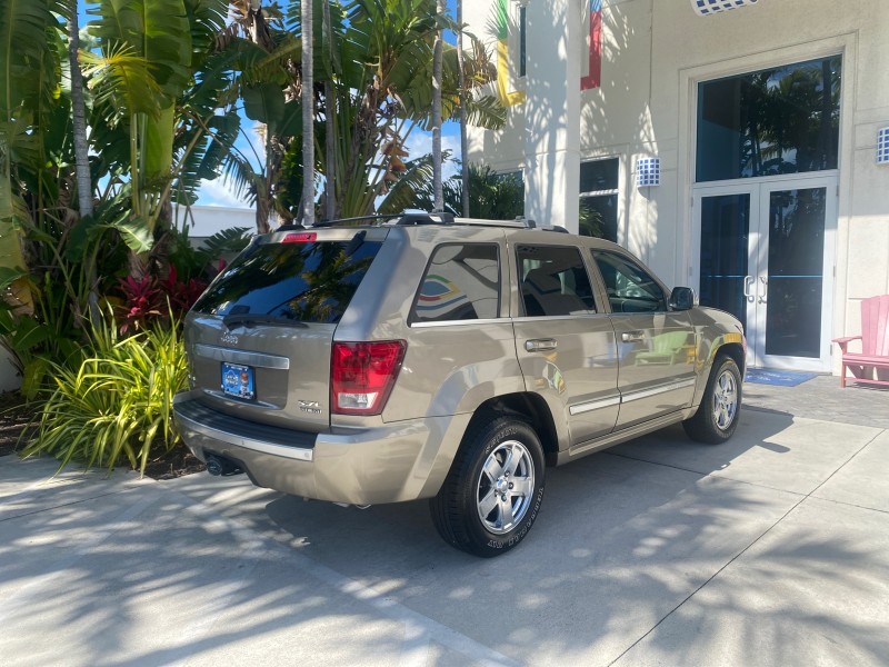 2006 Jeep Grand Cherokee Overland LOW MILES 57,372 1 OWNER 4WD in , 
