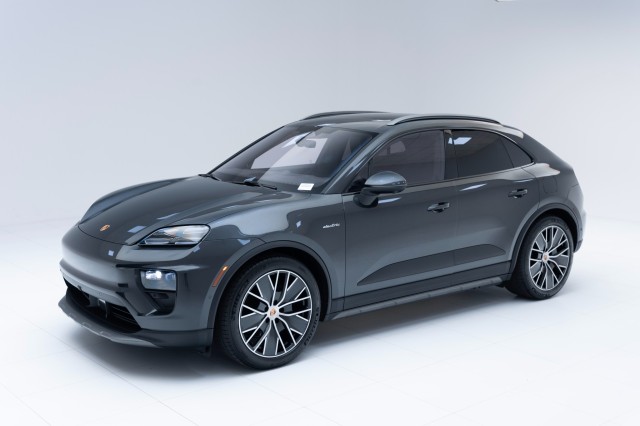 2025  Macan Electric in , 