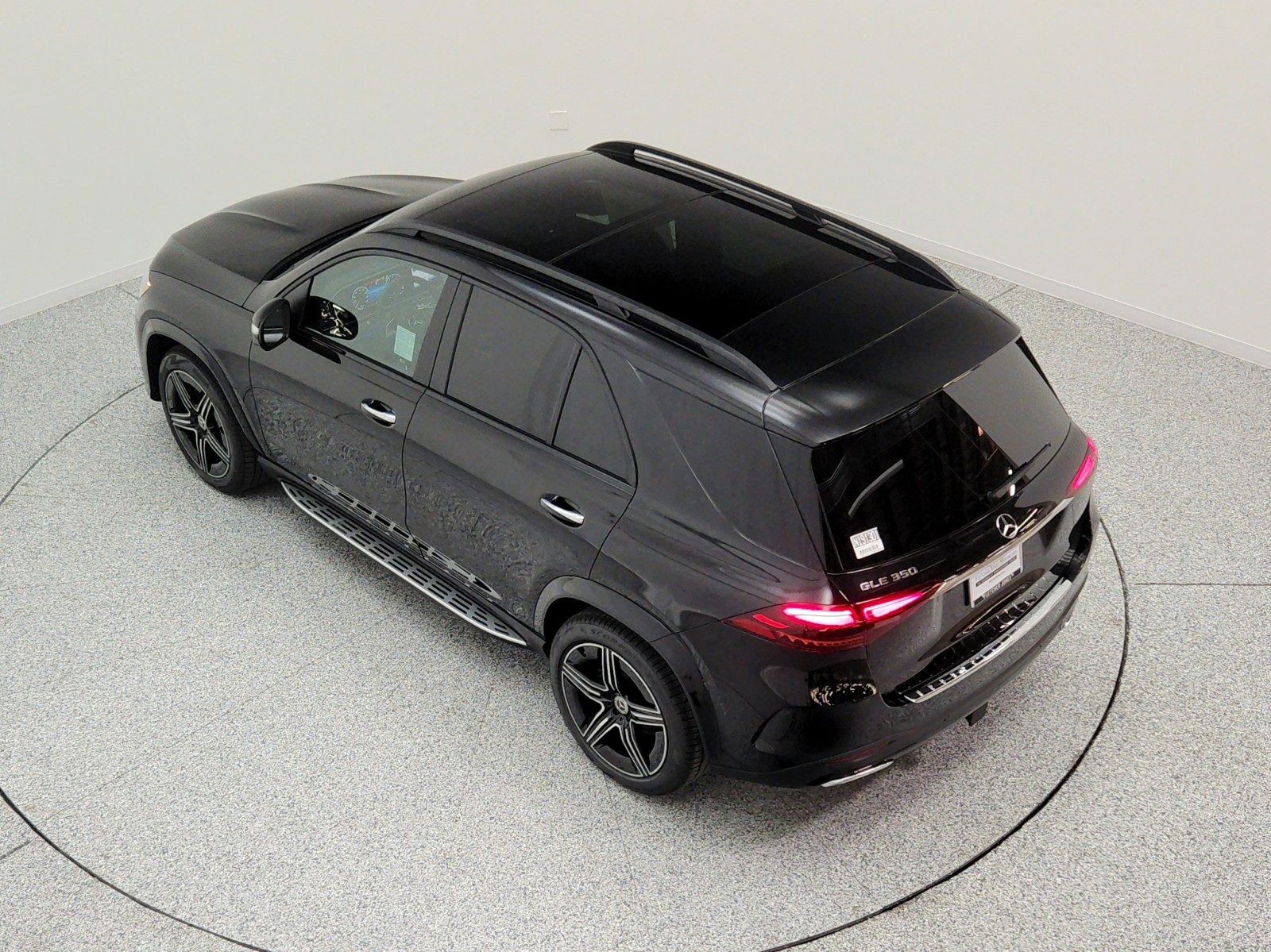 New 2026 Obsidian Black Metallic Mercedes-Benz GLE 350 SUV image 22