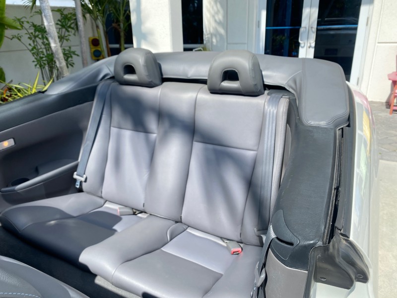 2008 Toyota Camry Solara SE CONVERTIBLE  LOW MILES 74,665 in , 