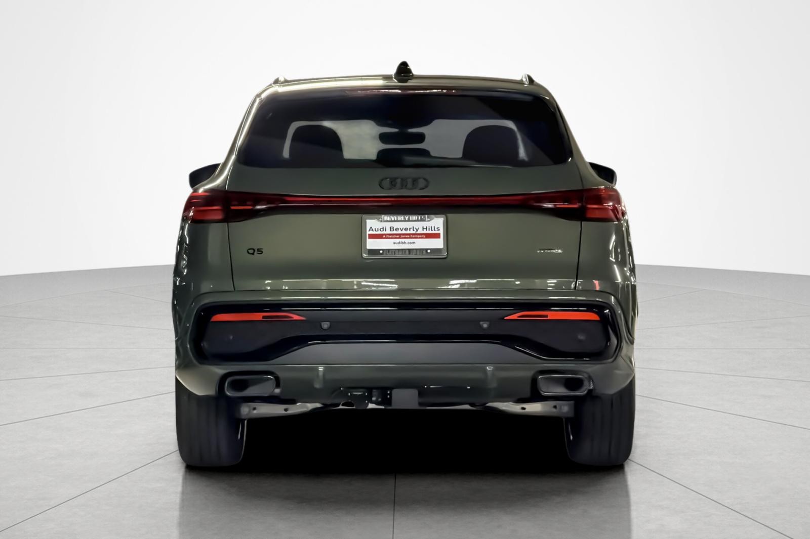 New 2026 District Green Metallic Audi Premium 2.0 TFSI quattro image 5