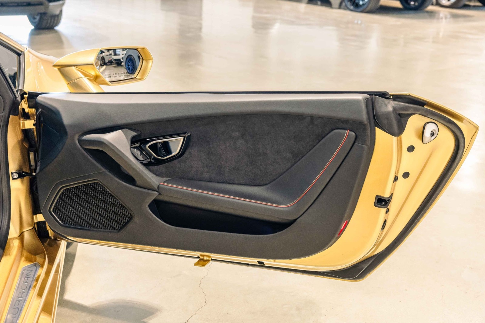 Used Car 2020 Lamborghini Huracan Evo  For Sale Under $280,000 In Boerne, Texas