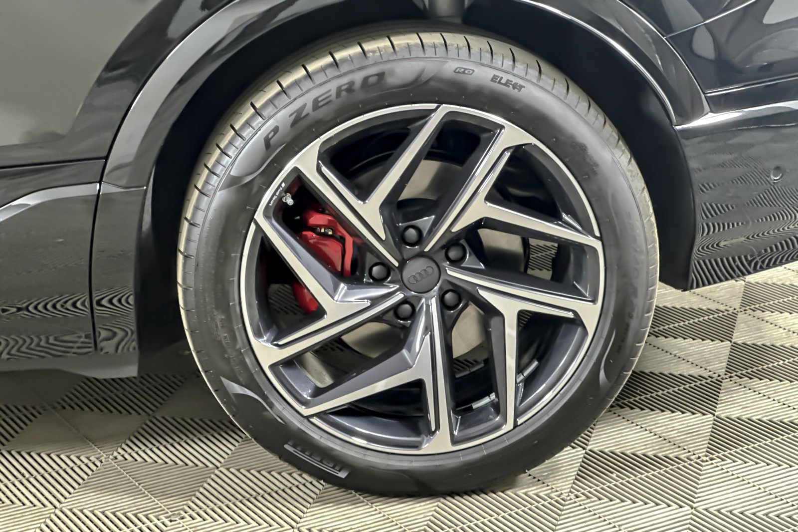 New 2027 Mythos Black Metallic Audi Premium Plus quattro image 24