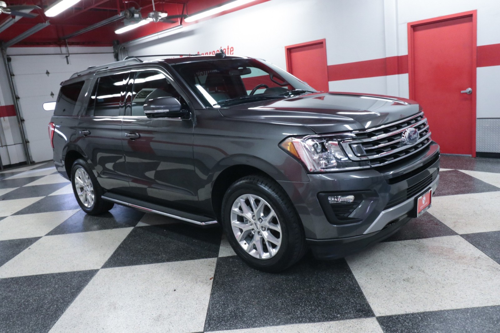 Used Car 2021 Ford Expedition  Xlt For Sale Under $40,000 In Austin, Texas