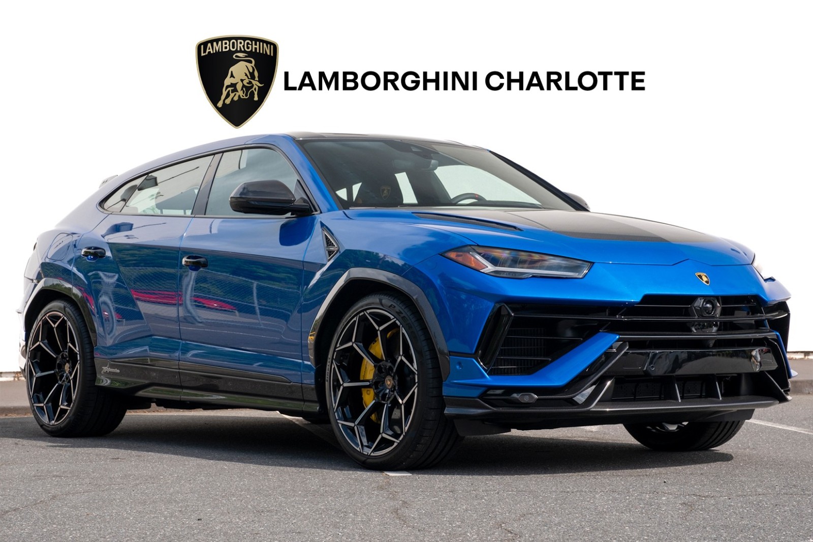 /2024 Lamborghini Urus