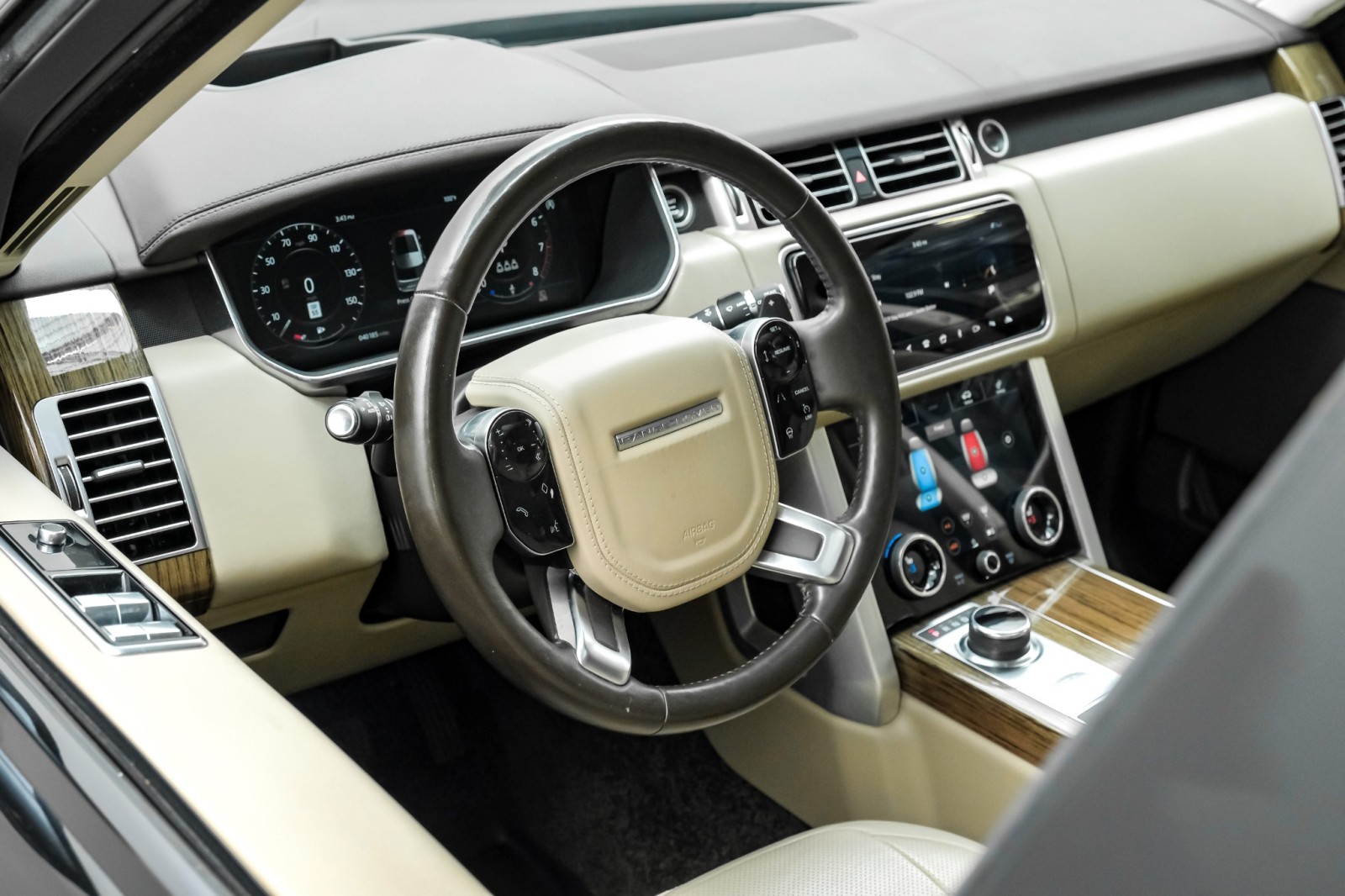 2019 Land Rover Range Rover V6 Supercharged HSE ACSeats VisionAssistPkg MeridianAudio 4ZoneC 18