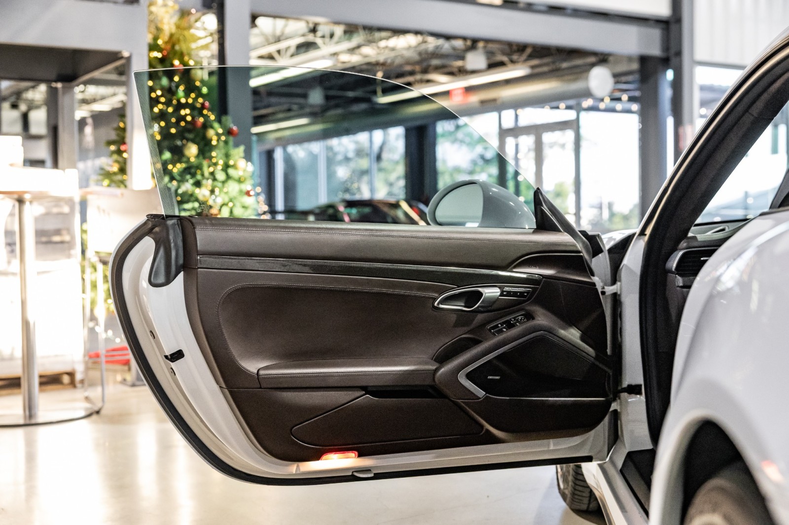 Used Car 2015 Porsche 911  Turbo S For Sale Under $140,000 In Boerne, Texas