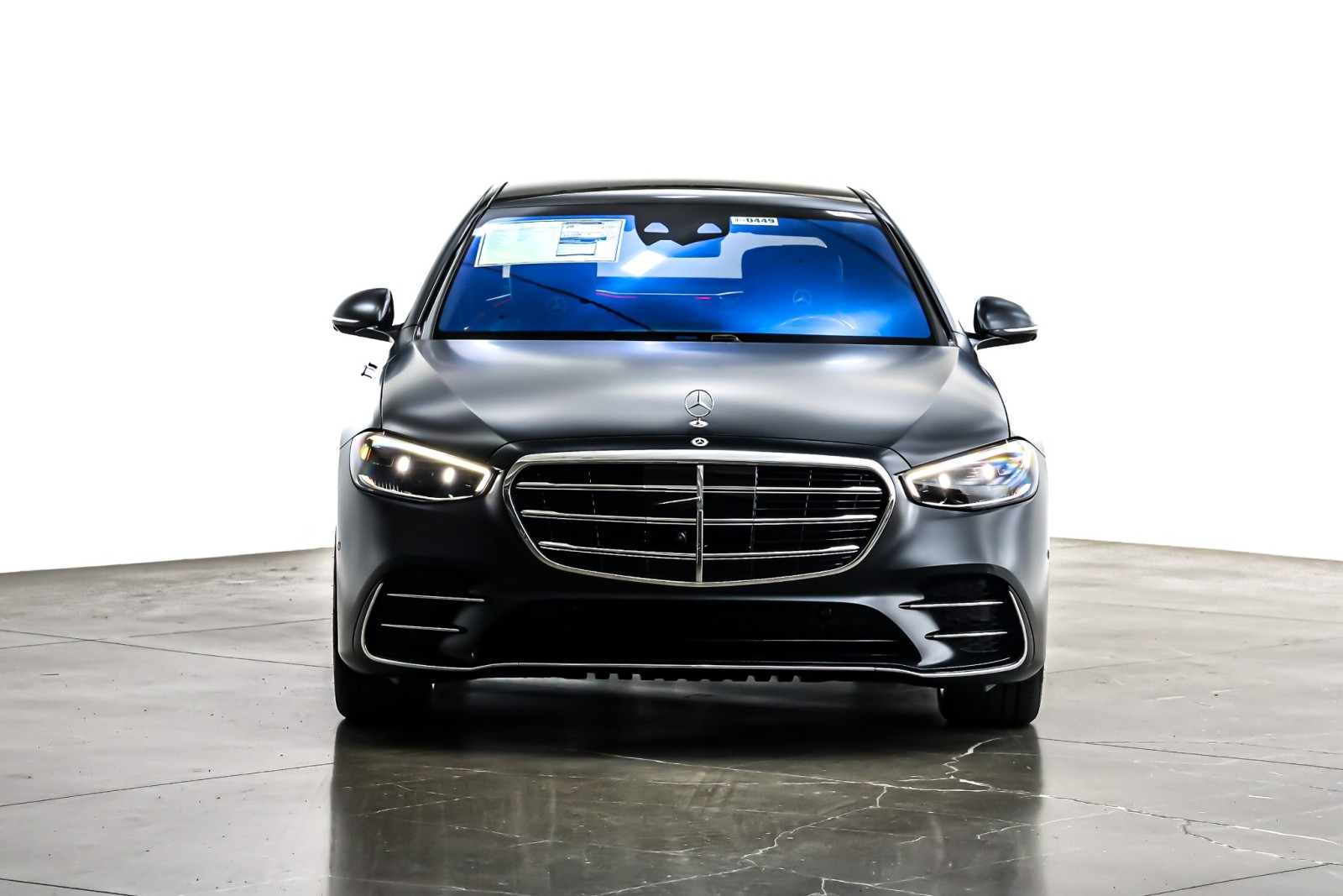 New 2026 MANUFAKTUR Night Black magno Mercedes-Benz S 580 image 2