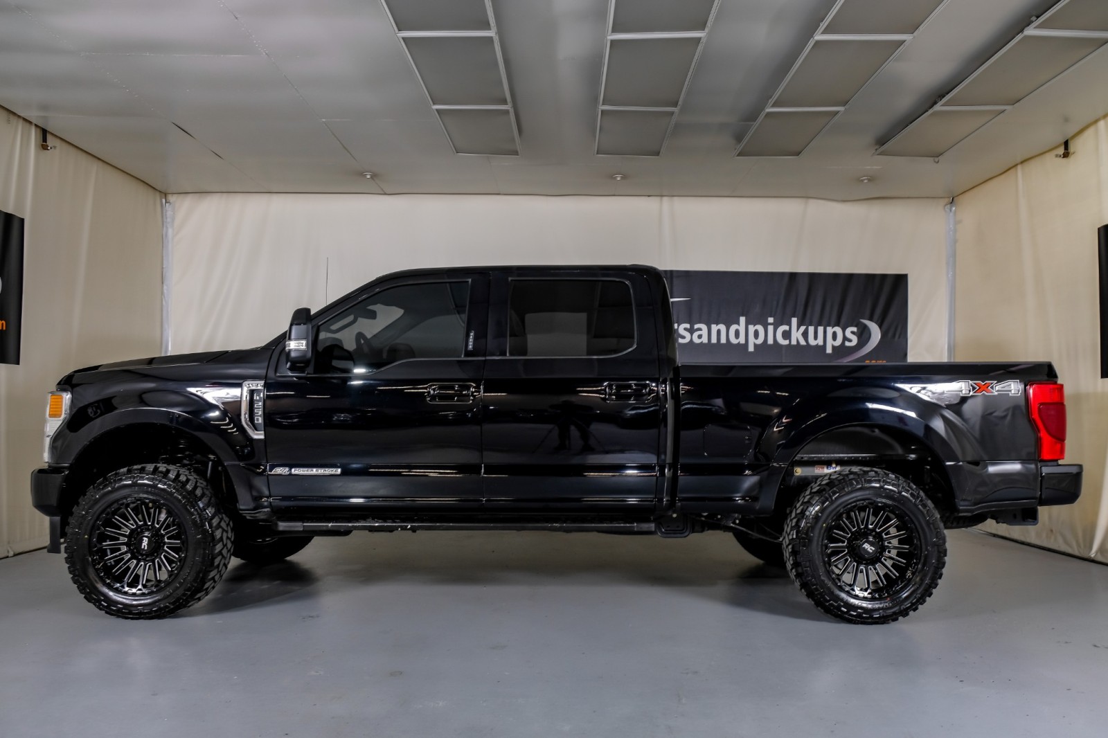 2021 Ford F-250 Lariat 11