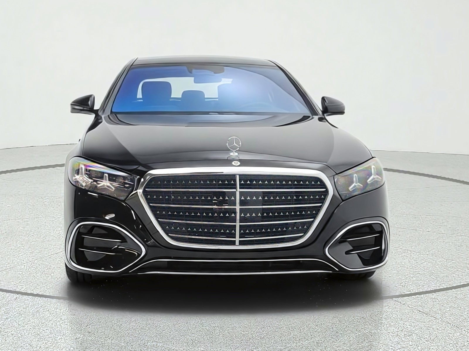 New 2027 Black Mercedes-Benz S 500 4MATIC® Sedan image 2