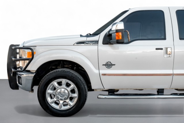 2016 Ford F-250 Platinum 12