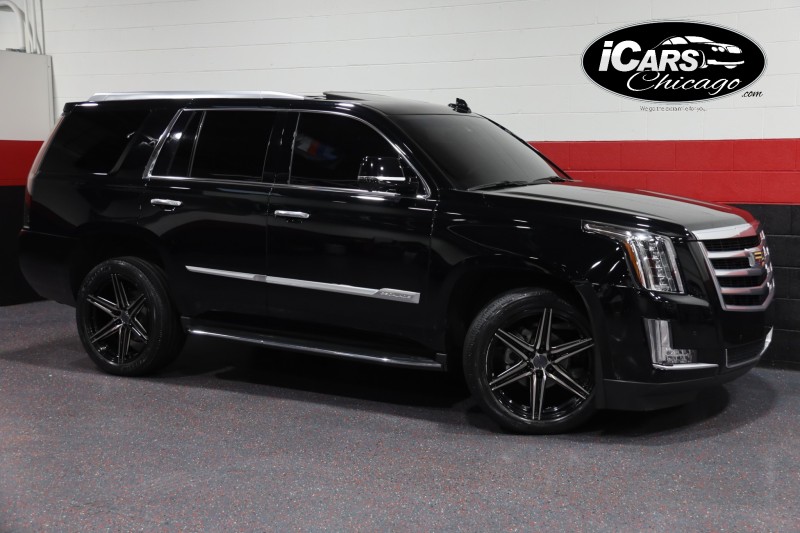 2016 Cadillac Escalade Luxury Collection 4WD 4dr Suv in , 