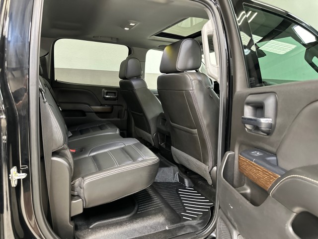 2018 GMC Sierra 2500HD Denali 4WD Duramax in , 