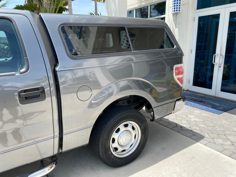 2010 Ford F-150 4 DR CREW XL LOW MILES 34,625 in , 