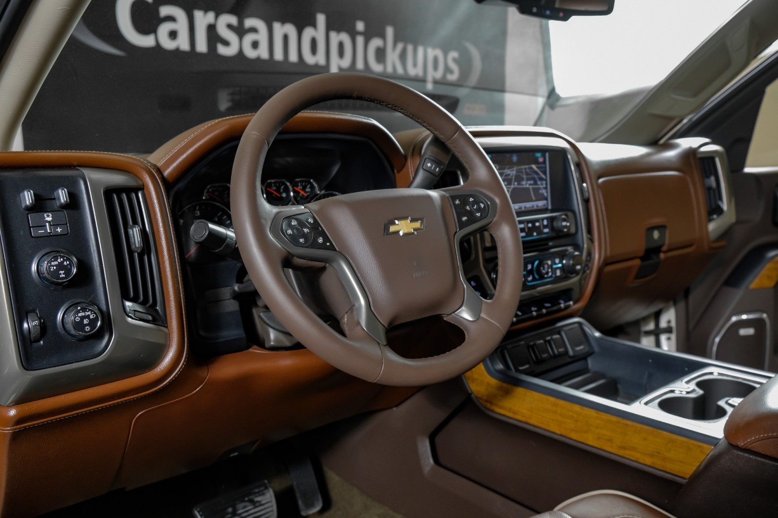 2014 Chevrolet Silverado 1500 High Country 15