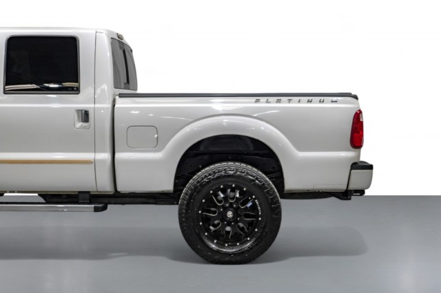 2014 Ford F-250 Platinum 11