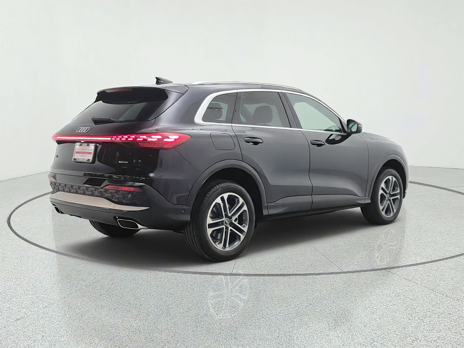 Used 2025 Mythos Black Metallic Audi Premium Plus image 5